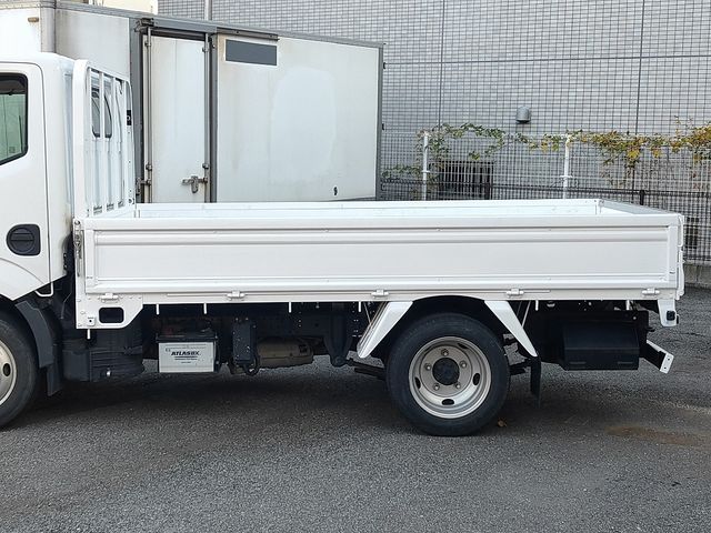 Nissan ATLAS 2009-09 192043-3