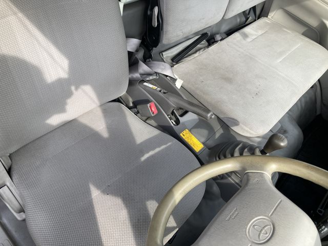 Toyota DYNA TRUCK 2009-02 7776-11