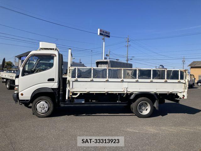 Hino DUTRO 2004-01 217001-3
