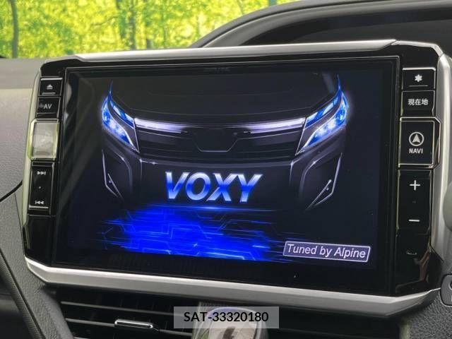 Toyota VOXY 2018-09 239083-4