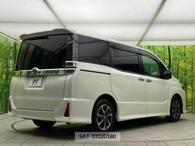 Toyota VOXY 2018-09 239083-17