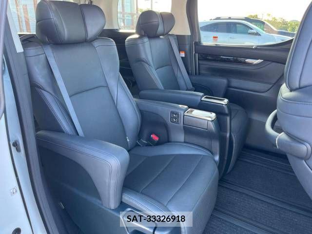 Toyota ALPHARD 2023-01 299583-11