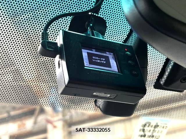 Toyota VELLFIRE 2013-12 394749-8
