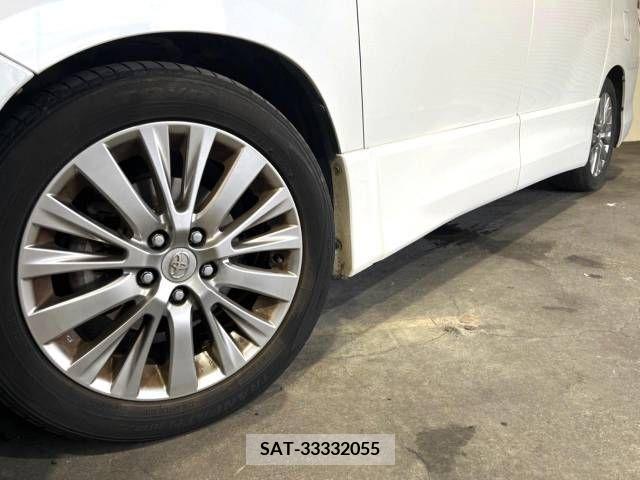 Toyota VELLFIRE 2013-12 394749-18
