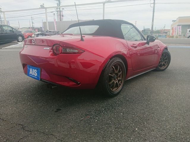 Mazda ROADSTER 2015-05 16344-1