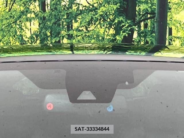 Toyota C-HR 2017-03 322971-3