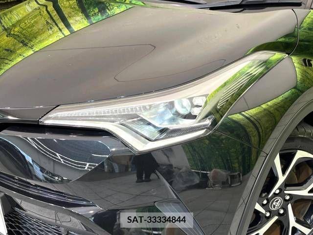 Toyota C-HR 2017-03 322971-12
