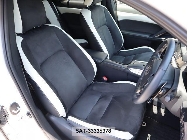 Lexus CT 2019-04 322694-8