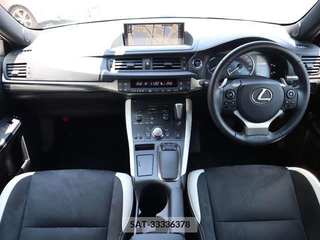 Lexus CT 2019-04 322694-7