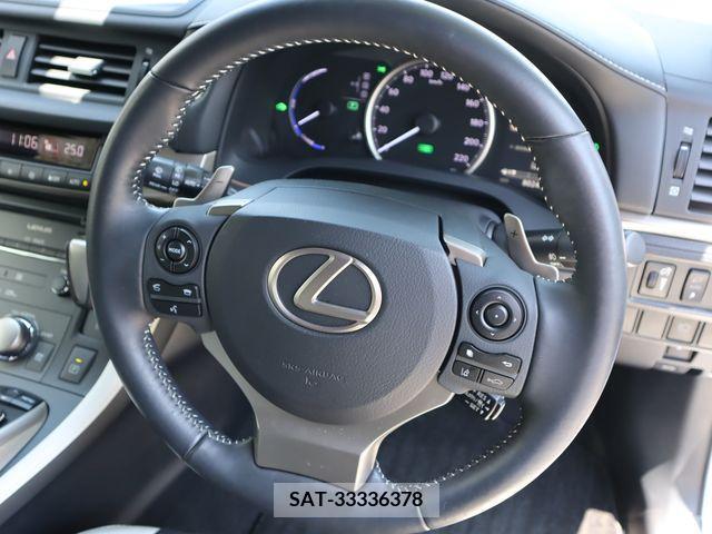 Lexus CT 2019-04 322694-12