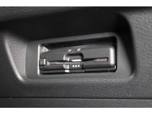 Mitsubishi EK X SPACE 2022-04 19477-10