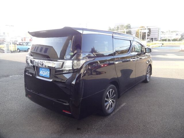 Toyota VELLFIRE 2016-12 13958-1