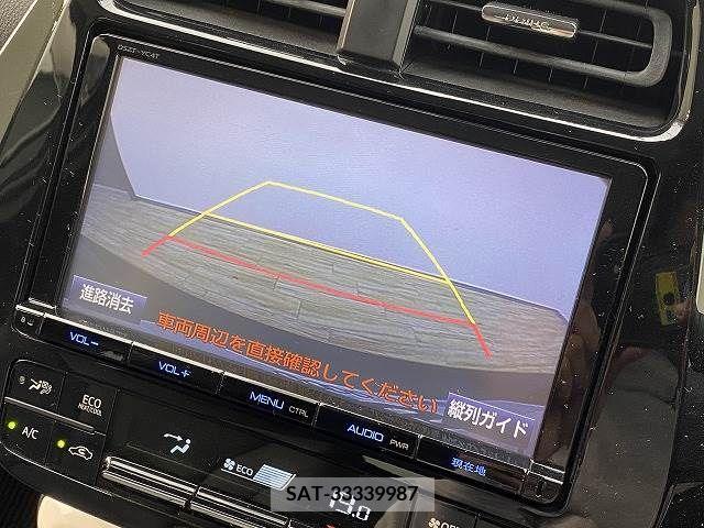Toyota PRIUS 2016-08 281857-2