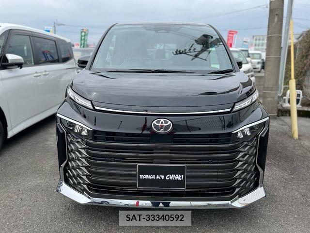 Toyota VOXY 2024-03 231996-1