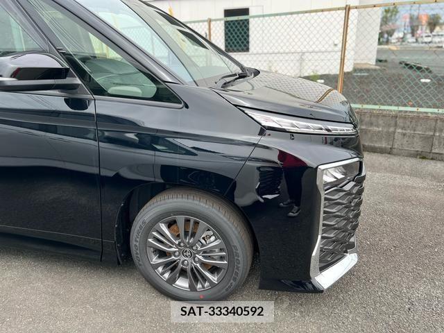 Toyota VOXY 2024-03 231996-2