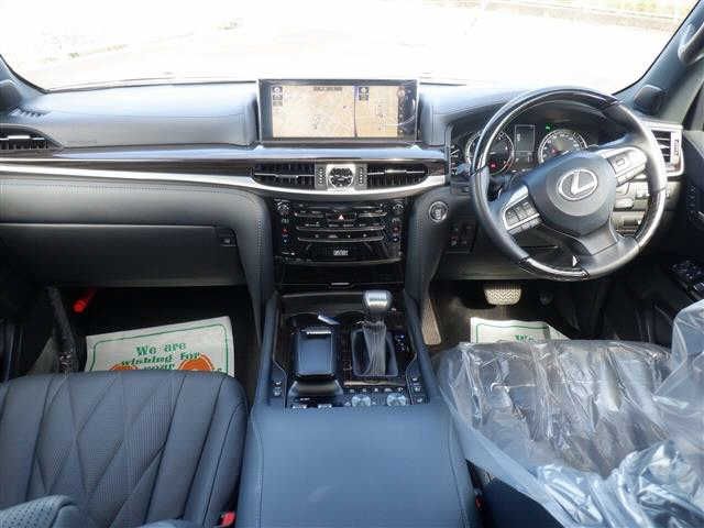 Lexus LX 2021-02 17089-1