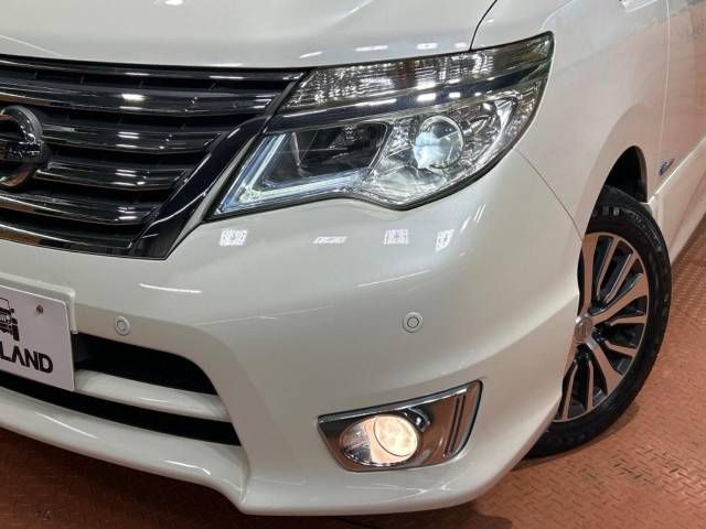 Nissan SERENA 2014-02 188933-12