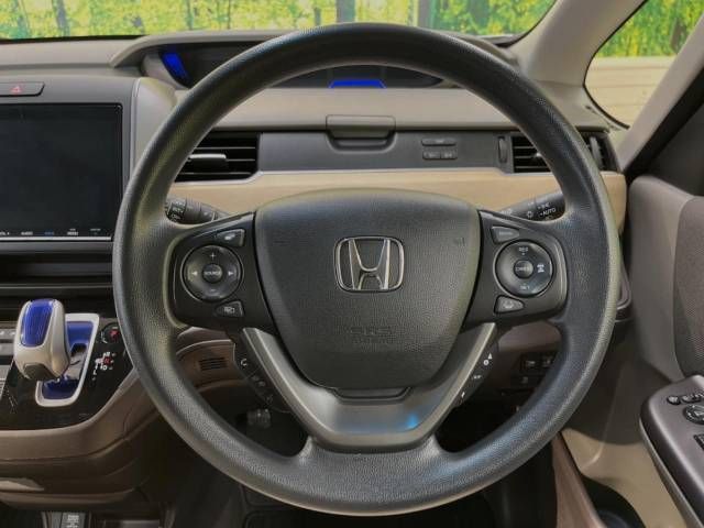 Honda FREED HYBRID 2018-09 195879-11