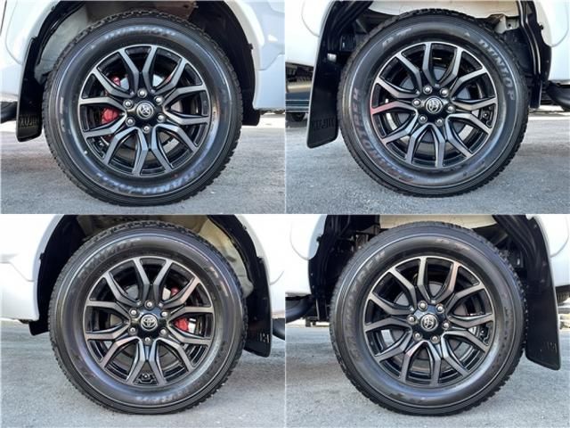 Toyota HILUX 2022-04 28114-12
