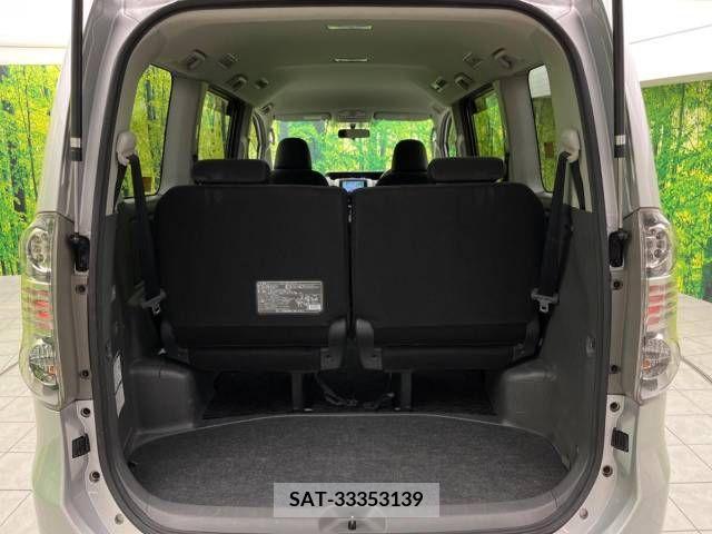 Toyota VOXY 2009-09 321308-11
