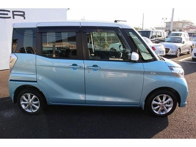 Nissan DAYZ ROOX 2018-09 13706-2