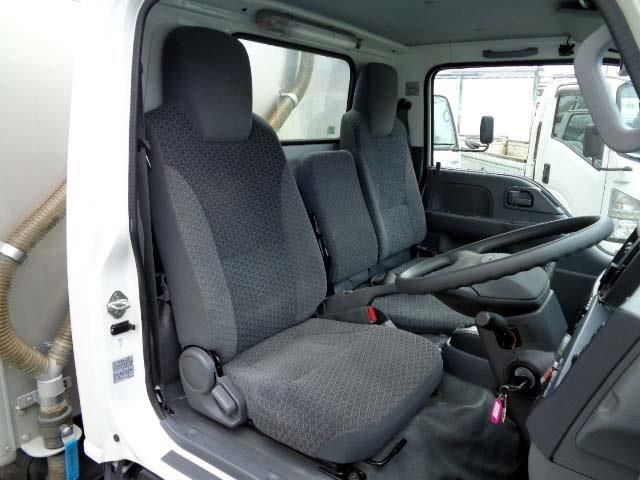 Isuzu ELF TRUCK 2020-11 5385-4