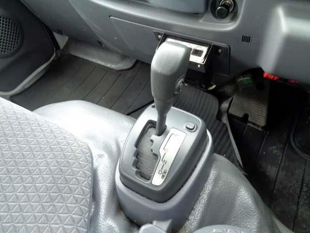Isuzu ELF TRUCK 2020-11 5385-6