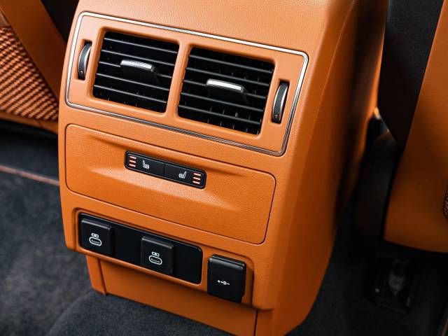 Jaguar F-PACE 2021-10 186826-9