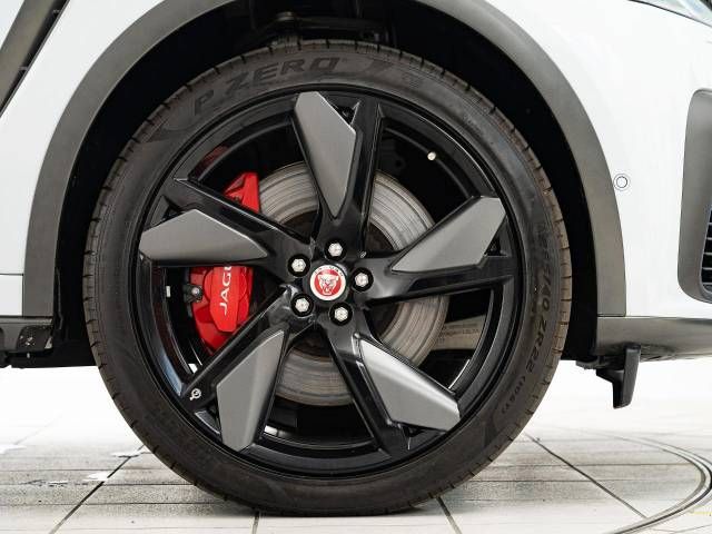 Jaguar F-PACE 2021-10 186826-5