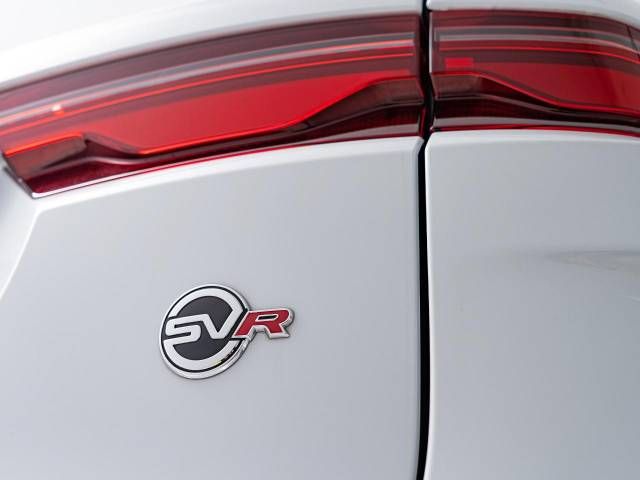 Jaguar F-PACE 2021-10 186826-3