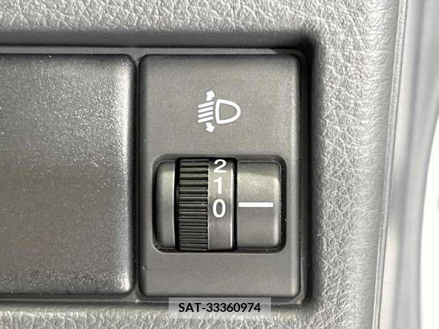 Suzuki WAGON R 2015-09 337404-6