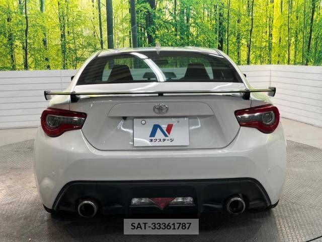 Toyota 86 2020-04 216890-15