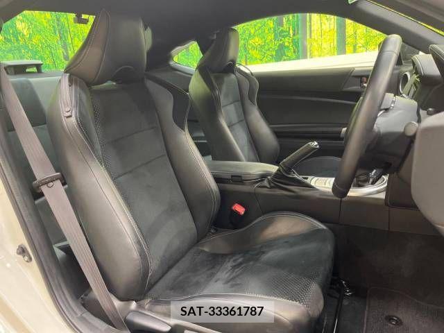 Toyota 86 2020-04 216890-8