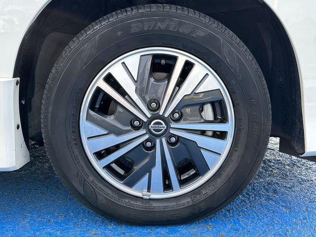 Nissan SERENA 2020-06 196735-6