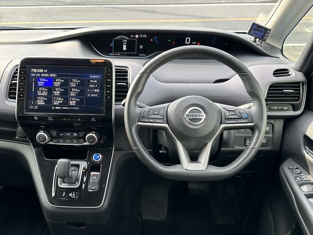 Nissan SERENA 2020-06 196735-8