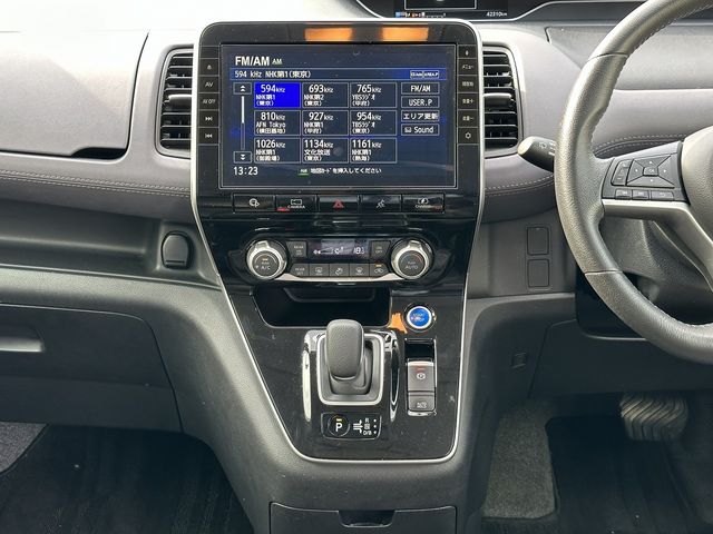 Nissan SERENA 2020-06 196735-10