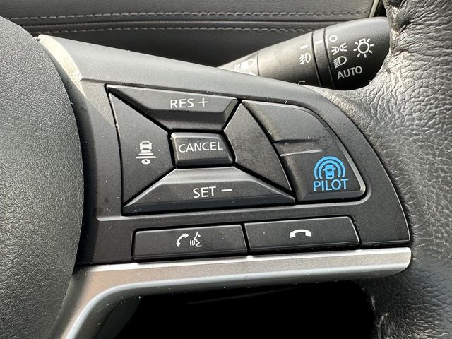Nissan SERENA 2020-06 196735-22