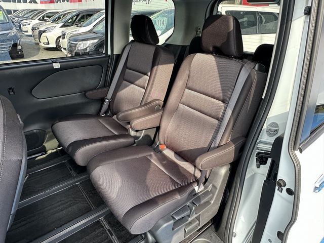 Nissan SERENA 2020-06 196735-16