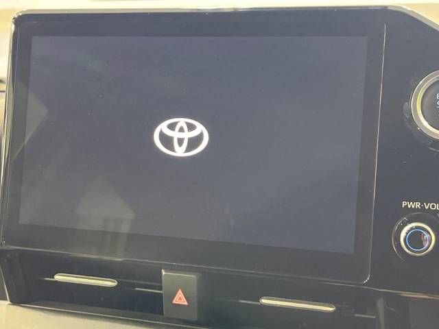 Toyota VOXY 2023-05 184902-2