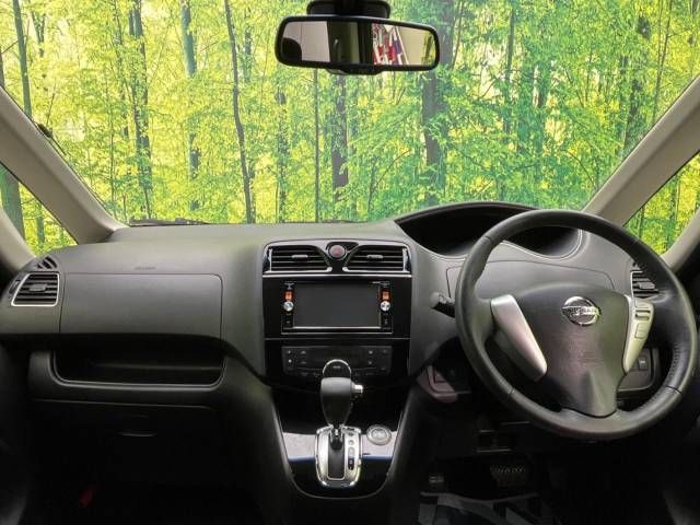 Nissan SERENA 2014-08 22122-1