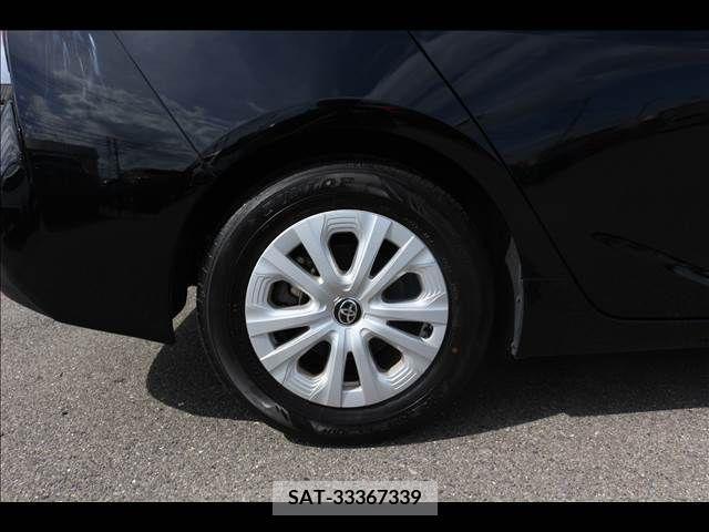 Toyota PRIUS 2022-07 352588-19
