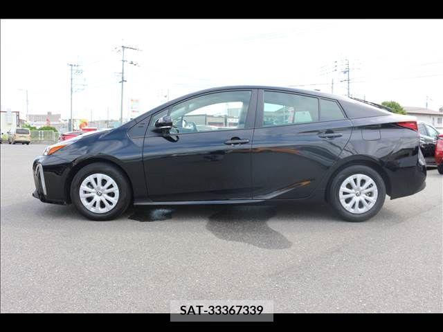 Toyota PRIUS 2022-07 352588-7