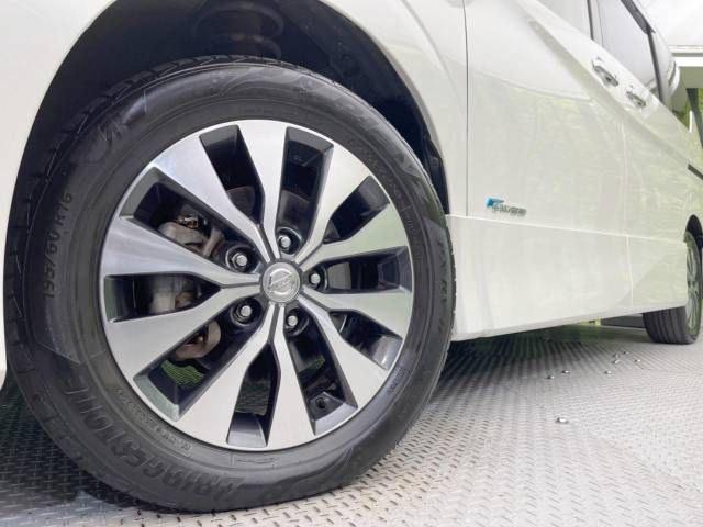 Nissan SERENA 2018-04 184556-14