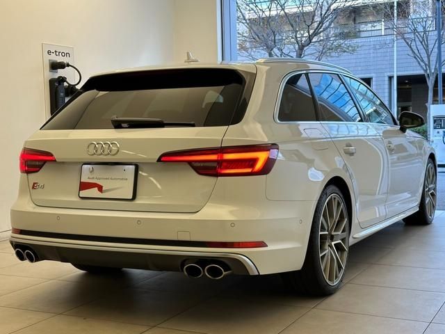 Audi S4 2019-06 190225-1