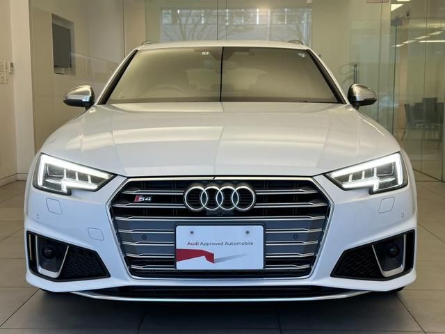 Audi S4 2019-06 190225-2