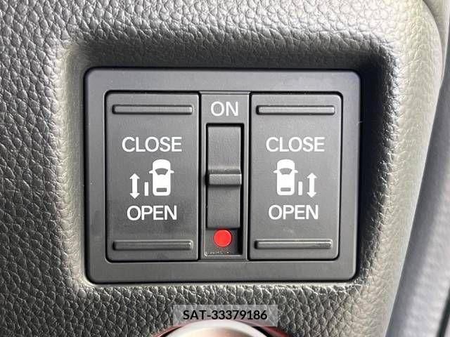 Honda N BOX CUSTOM 2019-05 364837-6