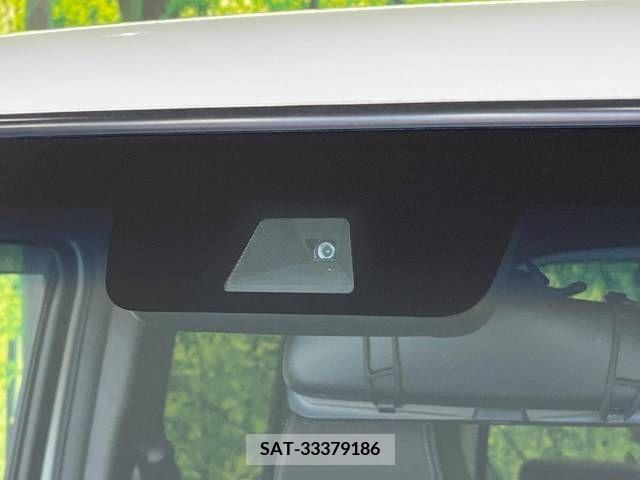 Honda N BOX CUSTOM 2019-05 364837-4