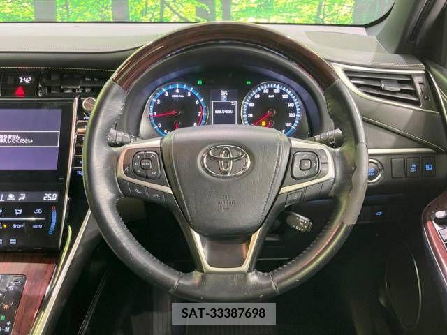 Toyota HARRIER 2014-12 331184-11