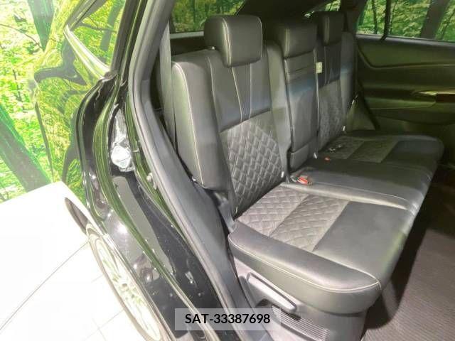 Toyota HARRIER 2014-12 331184-9
