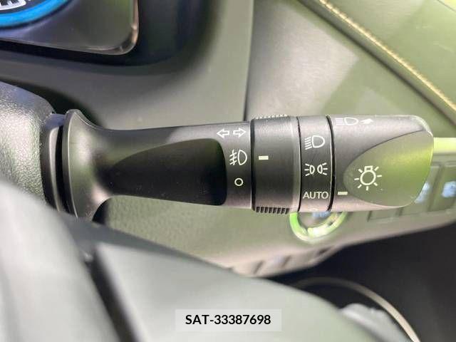 Toyota HARRIER 2014-12 331184-6